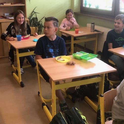Aktion "Regiokisterl" 2021 in den 4. Klassen