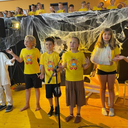 © Michaela Troyer Musical "Hexe Backa Racka" 2023