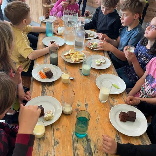 Besuch am Bauernhof in Buch bei Fam Heim- Mai2024