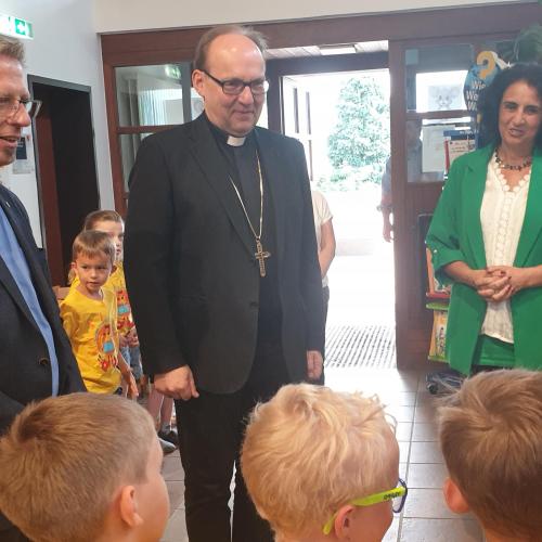 Besuch vom Bischof Hermann Glettler im Juni 2024