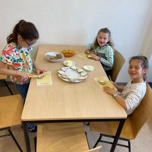 Schulbuffet "Gesunde Schule"- 1B Klasse