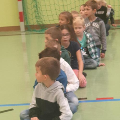 Halloween Turnstunde mit Michaela Troyer- 2024