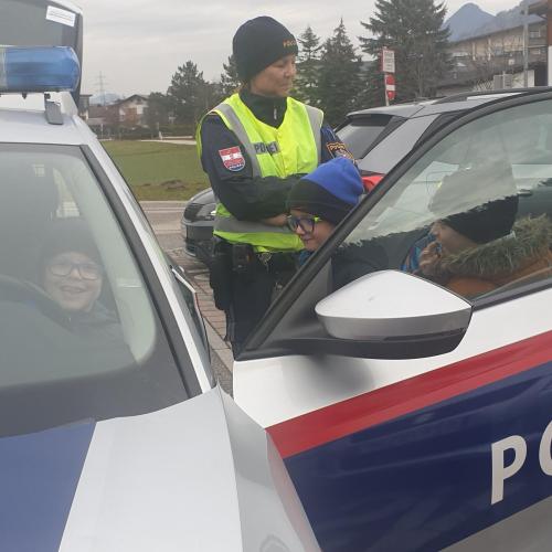 Verkehrserziehung mit der Polizei Strass- Herbst 2024