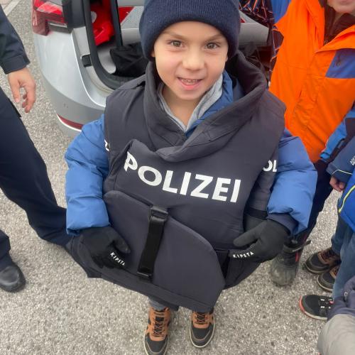 Verkehrserziehung mit der Polizei Strass- Herbst 2024