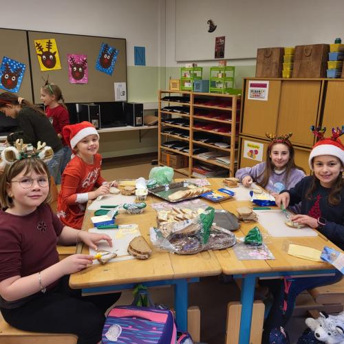 Weihnachtliches Schulbuffet 2024