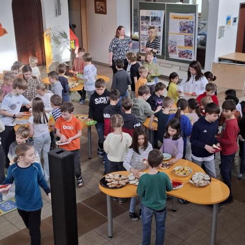 Schulbuffet "Gesunde Schule"- 2A- März 2025 