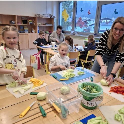 Schulbuffet "Gesunde Schule"- 2A- März 2025 