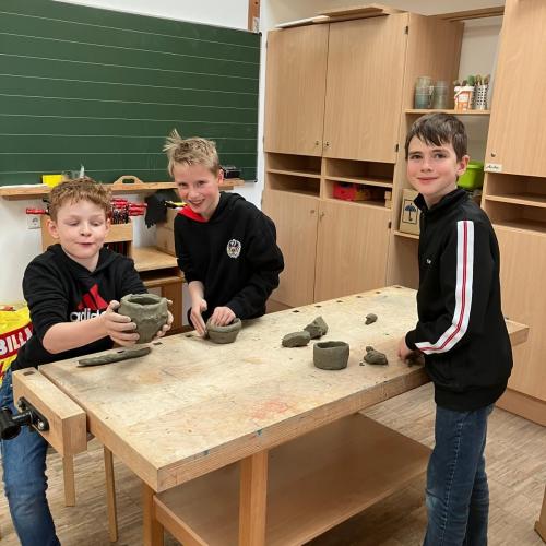 Töpfer- Workshop- 4. Klassen 2025