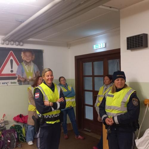 Erste Radfahrübung der vierten Klassen- 2025