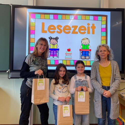 Büchereiauszeichnungen für fleißige LeserInnen im Sommer 2025