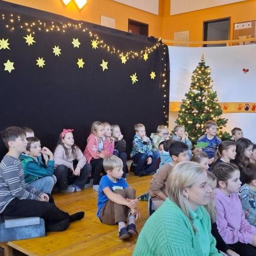 Adventkranzweihe 2025 mit Dekan Bernhard Kopp