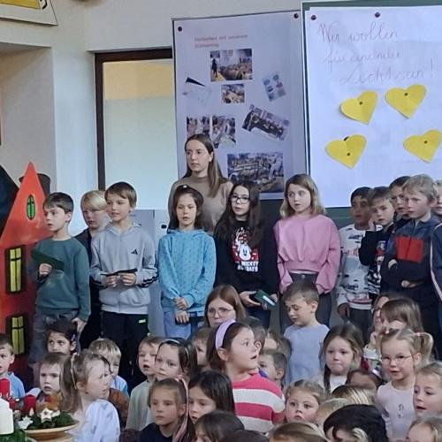 Adventkranzweihe 2025 mit Dekan Bernhard Kopp